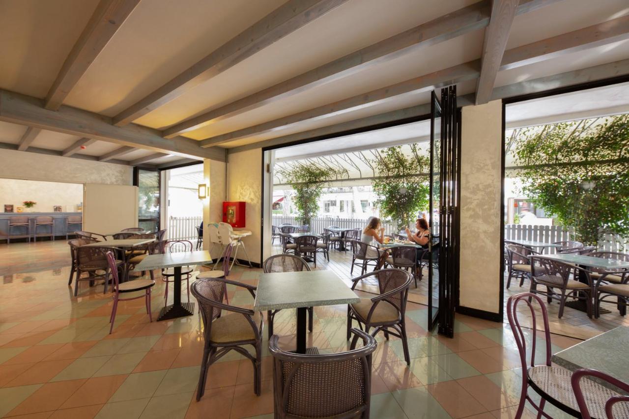 Hotel Olanda Lido di Jesolo Bagian luar foto